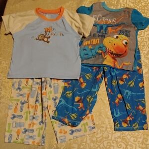 SET OF 2 pajamas Size 3T